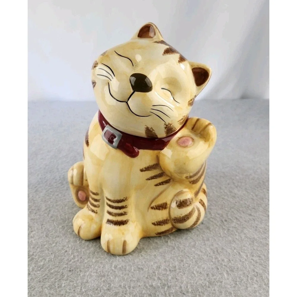GKAO Scratching Cat Cookie Jar Tan Tabby Orange Smiling Kitten‎ Treat Holder